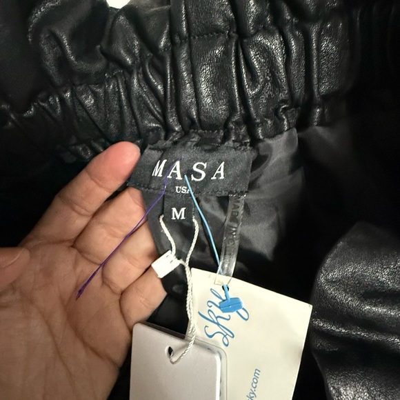 New Vanilla Star Black High Waist Faux Leather Shorts - Picture 6 of 8